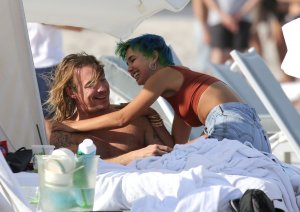 DJ Diplo Sexy - TheFappeningBlog.com 1.jpg