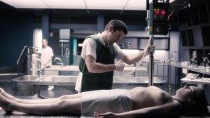 Jodie Comer - Silent Witness - S15E09_3-500.jpg