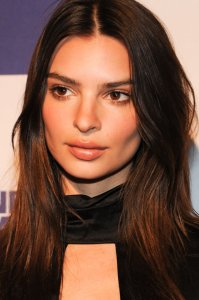Emily Ratajkowski Sexy - TheFappeningBlog.com 4.jpg