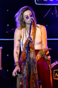 Paris Jackson Braless Sexy - TheFappeningBlog.com 12.jpg