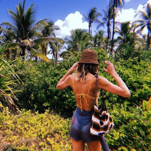 Candice Swanepoel Sexy TheFappeningBlog.com 1.jpg