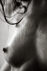 Caitlyn Lecky Nude TheFappeningBlog.com 4.jpg