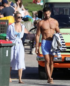 Anna Heinrich Sexy TheFappeningBlog.com 14.jpg