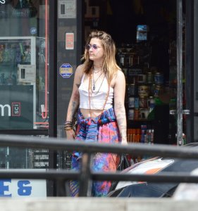 Paris Jackson Sexy Braless TheFappeningBlog.com 2.JPG