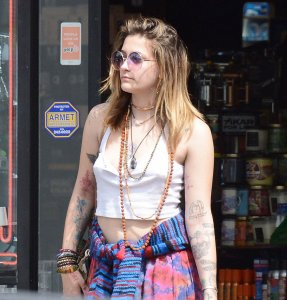 Paris Jackson Sexy Braless TheFappeningBlog.com 13.JPG