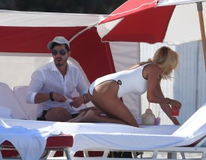 Victoria Lopyreva Sexy TheFappeningBlog.com 10.jpg