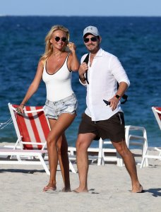 Victoria Lopyreva Sexy TheFappeningBlog.com 37.jpg