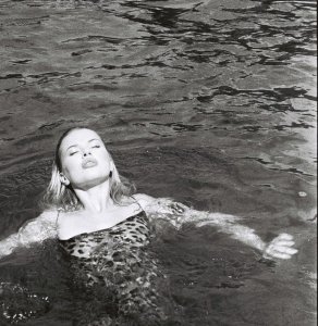 Elodie Russell Nude TheFappeningBlog.com 11.jpg