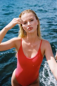 Elodie Russell Nude TheFappeningBlog.com 35.jpg