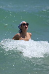 Lilly Becker Nude & Sexy TheFappeningBlog.com 5.jpg