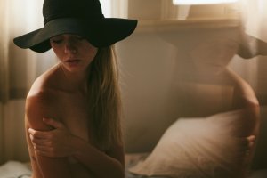 Yasmin Galiazz Nude TheFappeningBlog.com 4.jpg