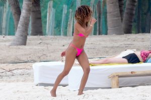 Cora Gauthier Sexy TheFappeningBlog.com 15.jpg