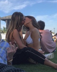 Madison Beer Lesbian Kiss.jpg
