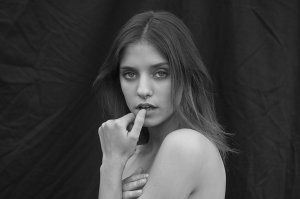 Bianca Cameroni Nude TheFappeningBlog.com 8.jpg