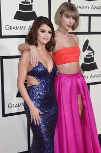 Selena-Gomez-Taylor-Swift-Sexy-20.jpg