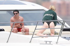 Sophie Turner Sexy - TheFappeningBlog.com 15.jpg