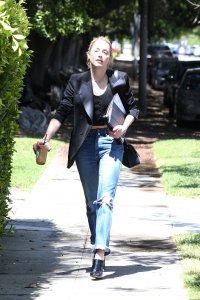 Amber Heard Sexy Braless TheFappeningBlog.com 11.jpg
