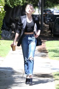 Amber Heard Sexy Braless TheFappeningBlog.com 19.jpg