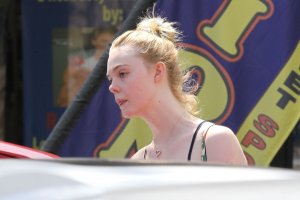 Elle Fanning Sexy TheFappeningBlog.com 8.jpg