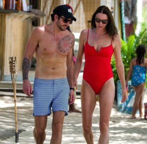 Jodie Kidd Sexy TheFappeningBlog.com 7.jpg