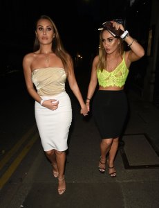 Lauryn Goodman, Chloe Goodman See Through & Sexy TheFappeningBlog.com 11.jpg