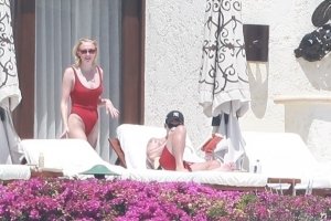 Sophie Turner Sexy  - TheFappeningBlog.com 5.jpg