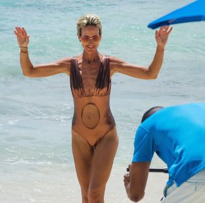 Lady Victoria Hervey Sexy TheFappeningBlog.com 2.jpg