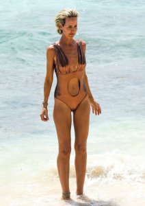 Lady Victoria Hervey Sexy TheFappeningBlog.com 13.jpg