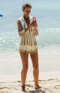 Lady Victoria Hervey Sexy TheFappeningBlog.com 30.jpg