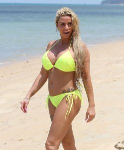 Katie Price Sexy TheFappeningBlog.com 17.jpg