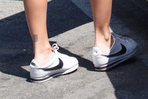 Emily Ratajkowski Sexy TheFappeningBlog.com 24.jpg