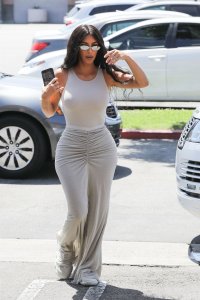 Kim Kardashian Braless See Through Nude TheFappeningBlog.com 18.jpg