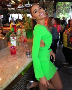 Olivia Culpo Sexy TheFappeningBlog.com 7.jpg