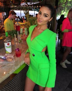 Olivia Culpo Sexy TheFappeningBlog.com 8.jpg