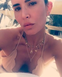 Sophie Anderton Nude & Sexy TheFappeningBlog.com 102.jpg