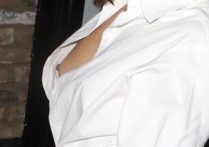 Vanessa White Nip Slip Nude TheFappeningBlog.com 35.jpg