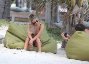 Delilah Belle Hamlin Sexy TheFappeningBlog.com 36.jpg