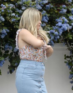 emily atack - boob adjusting apr'19 (2).jpg