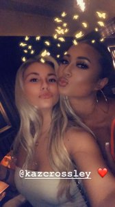 Kaz Crossley Nude Sexy TheFappeningBlog.com 31.jpg