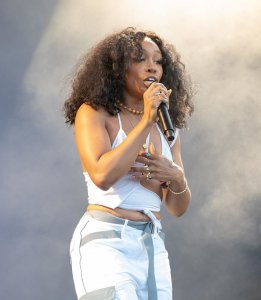 Solana Imani Rowe Sexy - TheFappeningBlog.com 10.jpg