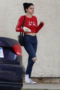 Ariel Winter Sexy TheFappeningBlog.com 4.jpg