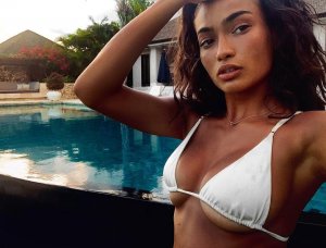 Kelly Gale Nude Sexy TheFappeningBlog.com 65.jpg