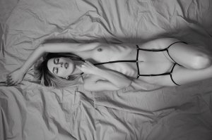 Sasha  Nude TheFappeningBlog.com 17.jpg