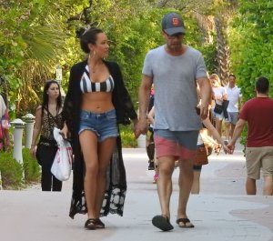 Jennifer Barnet Sexy TheFappeningBlog.com 30.jpg