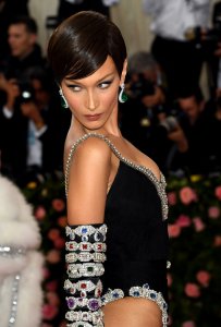 Bella Hadid Sexy TheFappeningBlog.com 10.jpg