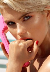 Julia Logacheva Nude TheFappeningBlog.com 1.jpg