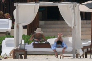 Bethenny Frankel Sexy TheFappeningBlog.com 26.jpg