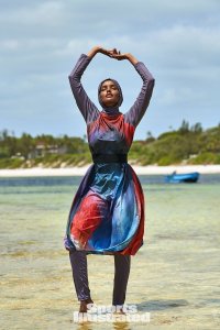 Halima Aden Sexy TheFappeningBlog.com 10.jpg