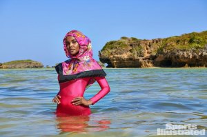 Halima Aden Sexy TheFappeningBlog.com 27.jpg