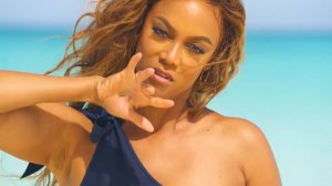 Tyra Banks Sexy TheFappeningBlog.com 10.jpg